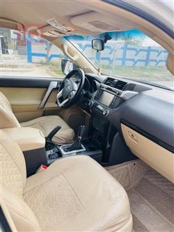 تۆیۆتا لاندكروزر پرادۆ